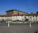 1280px-LainatePiazzaVittorioEmanueleII2008 1280px-LainatePiazzaVittorioEmanueleII2008
