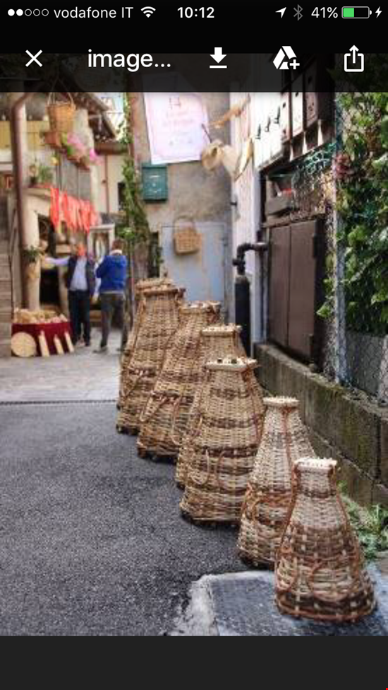 Un paese in posa photography Barni