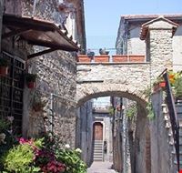 passeggiando_tra_i_vicoli passeggiando_tra_i_vicoli