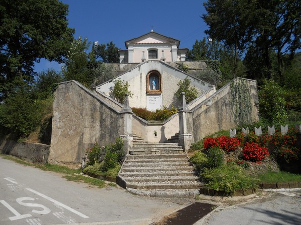 santuario_della_madonna_del_mangher