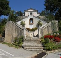 santuario_della_madonna_del_mangher santuario_della_madonna_del_mangher