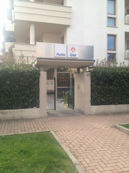 ingresso_punto_enel_di_busto_arsizio_va