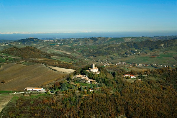 veduta_aerea_del_castello_di_stefanago