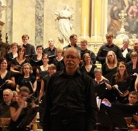 il_maestro_michael_goldbach_dirige_per_lultima_volta il_maestro_michael_goldbach_dirige_per_lultima_volta