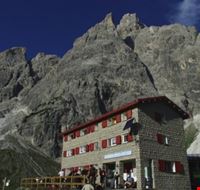 rifugio_berti rifugio_berti