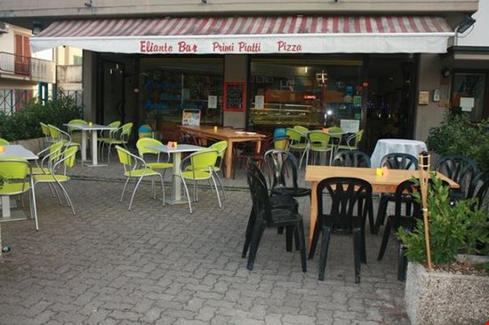 Apericena + musica live con I MalViventi Agliana