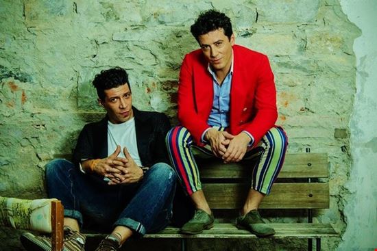 Apericena + musica live con I MalViventi Agliana