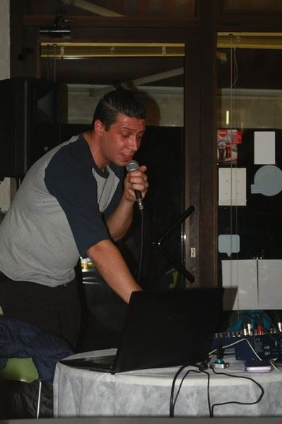 Apericena, musica live e karaoke - CanT'amo con Federico Pecci Agliana