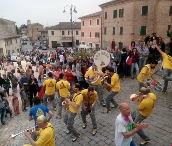 Festa dei Folli a Corinaldo (An) - 22/23/24/25 aprile Corinaldo