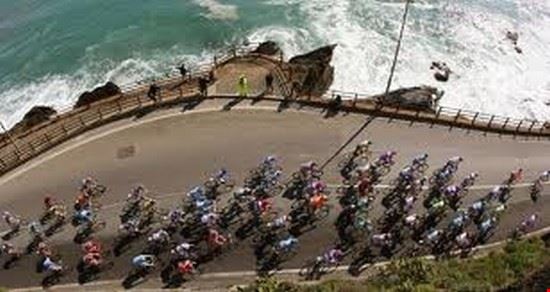 La classica di primavera di ciclismo: la Milano - Sanremo San Remo