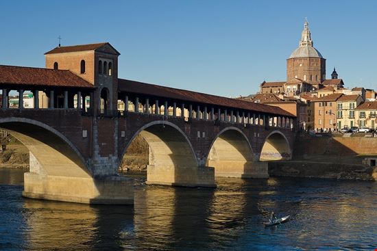 PAVIA CULINARIA: SULLE ALI DI UNA COLOMBA Pavia