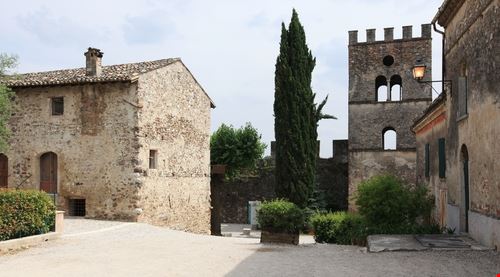 Borgo in Fiore Monzambano