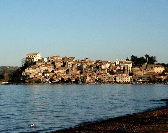 San Martino... castagne e vino Anguillara Sabazia