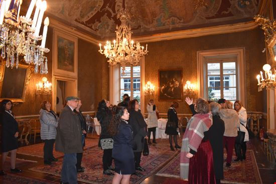 Calici di Vino a Palazzo de Gregorio Palermo