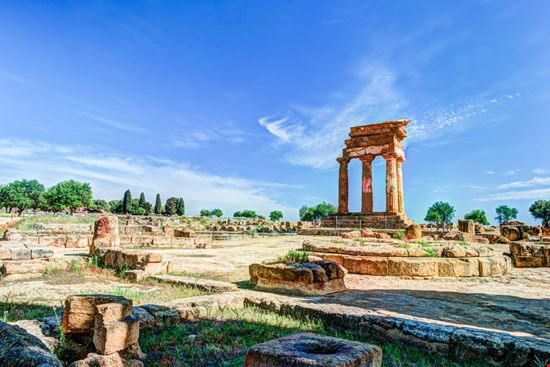 Sagra Del Mandorlo In Fiore Agrigento