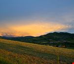 Cala_la_sera_sulla_Valle_Staffora_-_panoramio Cala_la_sera_sulla_Valle_Staffora_-_panoramio