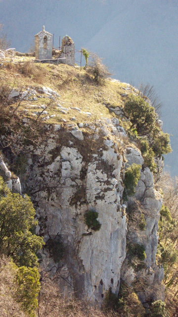 Eremo_di_San_Michele_sul_Camposauro_2