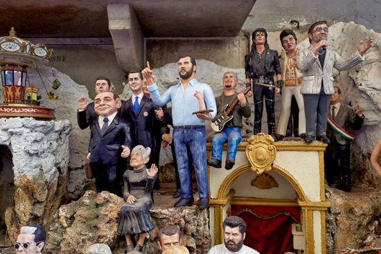 Il Natale dura tutto l'anno a Napoli, tra mercatini e presepi artistici Napoli