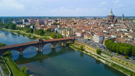 PAVIA CULINARIA: SULLE ALI DI UNA COLOMBA Pavia