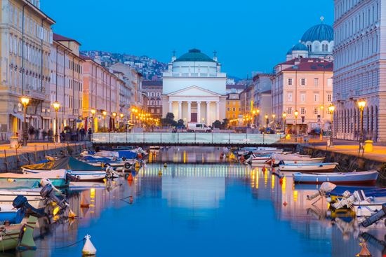 Il fascino mitteleuropeo dei Mercatini di Natale a Trieste Trieste