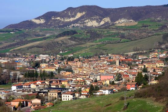 A CACCIA DI TARTUFI Varzi