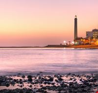 maspalomas der hafen von maspalomas im sonnenuntergang maspalomas der hafen von maspalomas im sonnenuntergang