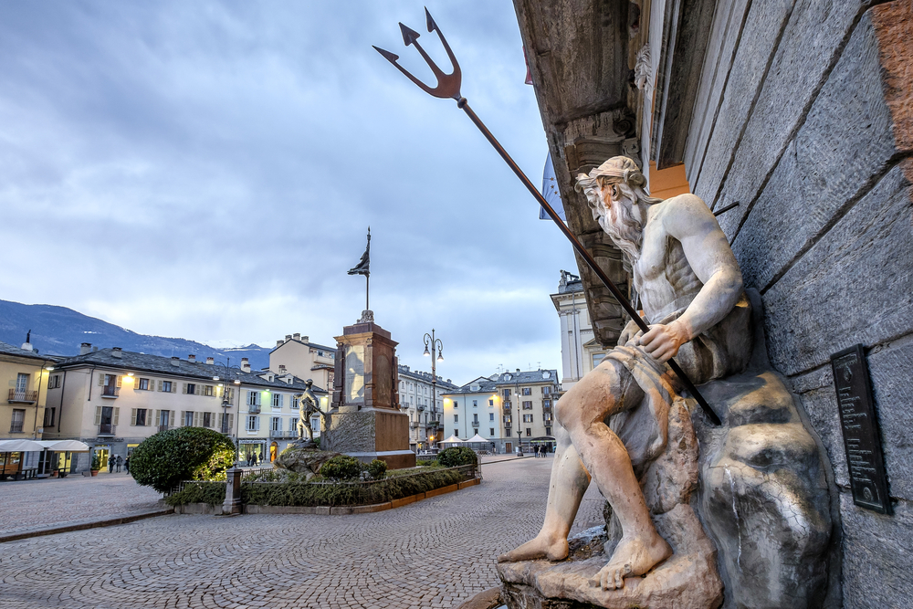 Piazza Chanoux