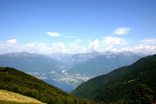 Luino Copyright Fred - CC BY SA 3.0 Copyright Fred