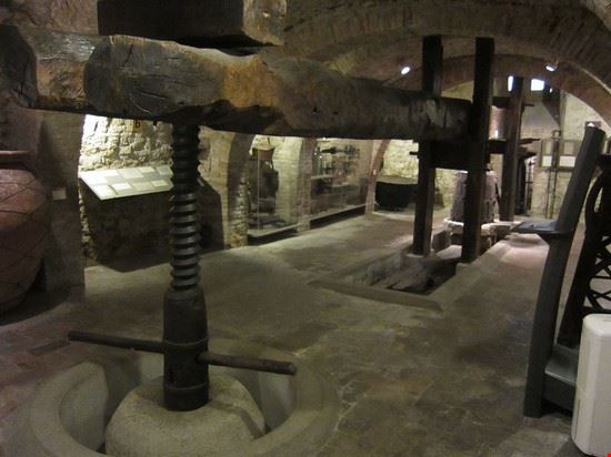 Museo del vino - Douglas Hoyt - Douglas Hoyt - CC BY-SA 2.0