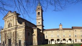 Il Santuario della Beata Vergine del Pilone.