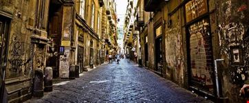 napoli spaccanapoli
