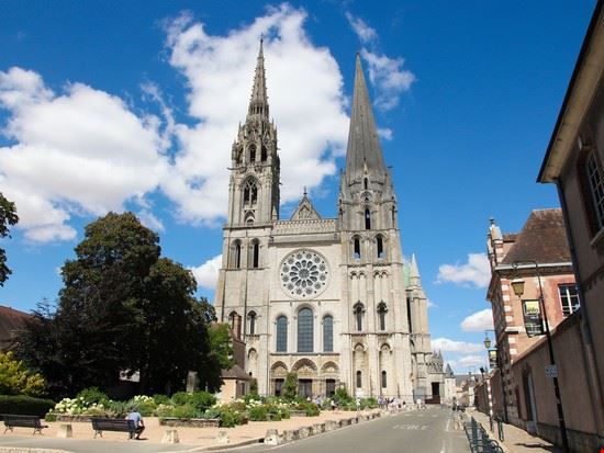 La Cattedrale di Chartres Parigi jorisvo / Shutterstock.com jorisvo / Shutterstock.com