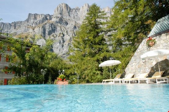 Alpentherme Leukerbad Stefano Ember / Shutterstock.com Stefano Ember / Shutterstock.com