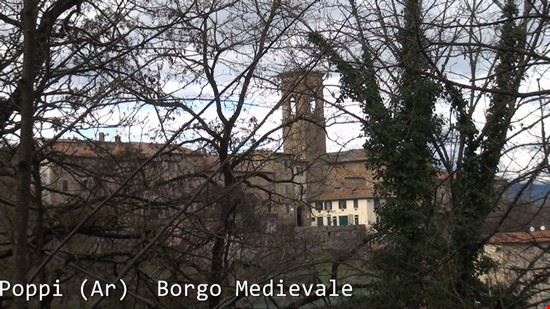 Castello dei Conti Guidi bellissimo Borgo Medievale in Toscana , a 35 km da Arezzo.  