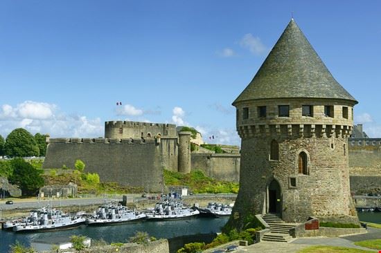  Brest Pecold - Shutterstock.com Pecold