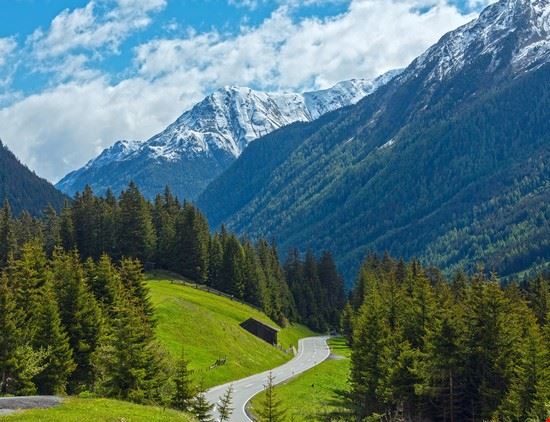  Ischgl  Brykaylo Yuriy - Shutterstock.com Brykaylo Yuriy