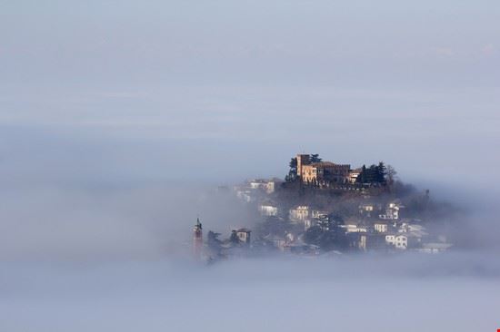  Mornico Losana Shutterstock.com 
