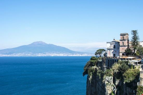  Vico Equense Daniele Valanzuolo - Shutterstock.com Daniele Valanzuolo