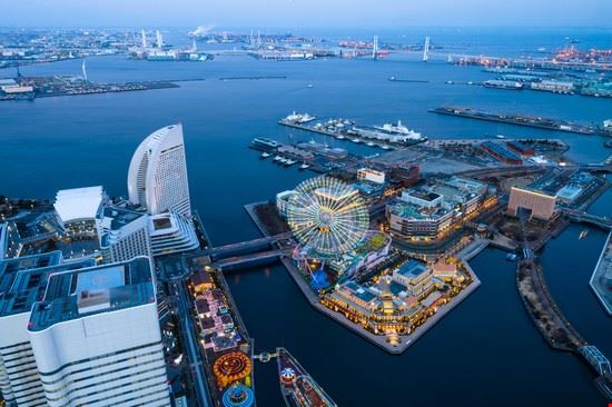  Yokohama Shutterstock.com 