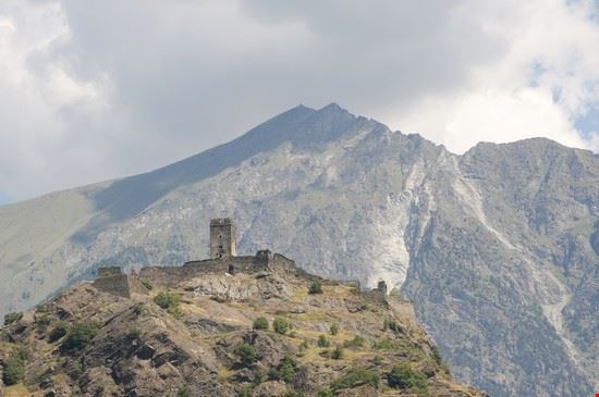  Montjovet Shutterstock.com 