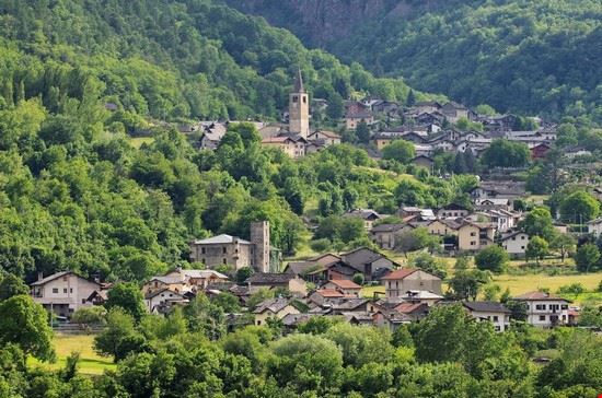  Saint-Marcel Shutterstock.com 