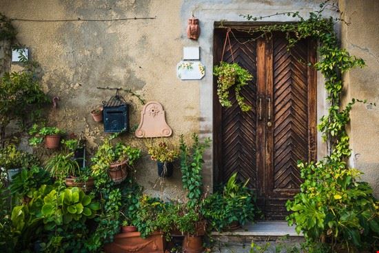  Lucignano JaroPienza - Shutterstock.com JaroPienza