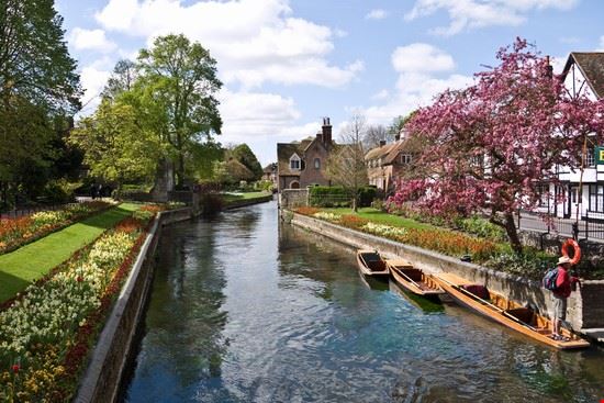  Canterbury Padmayogini / Shutterstock.com Padmayogini / Shutterstock.com