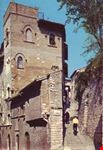 assisi caratteristico vicolo della citta