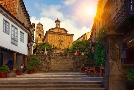 Poble Espanyol Barcellona Catarina Belova - Shutterstock.com Catarina Belova