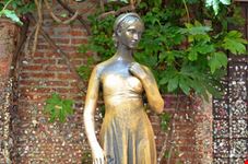 verona statua di giulietta