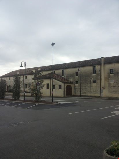  esterno  