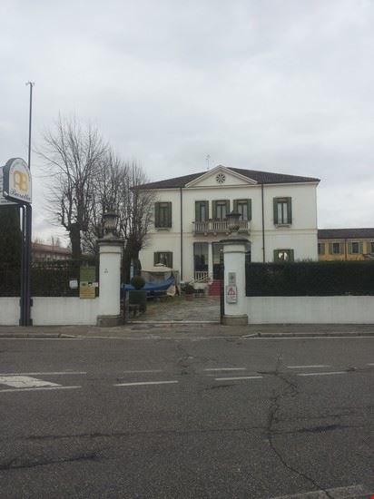  Legnaro  