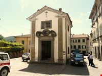 oratorio di san carlo a fivizzano