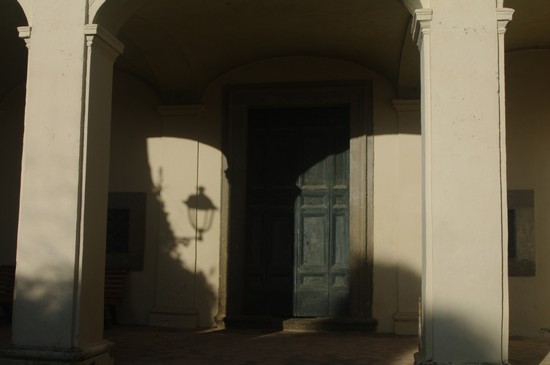 ingresso chiesa del palazzo patrizi